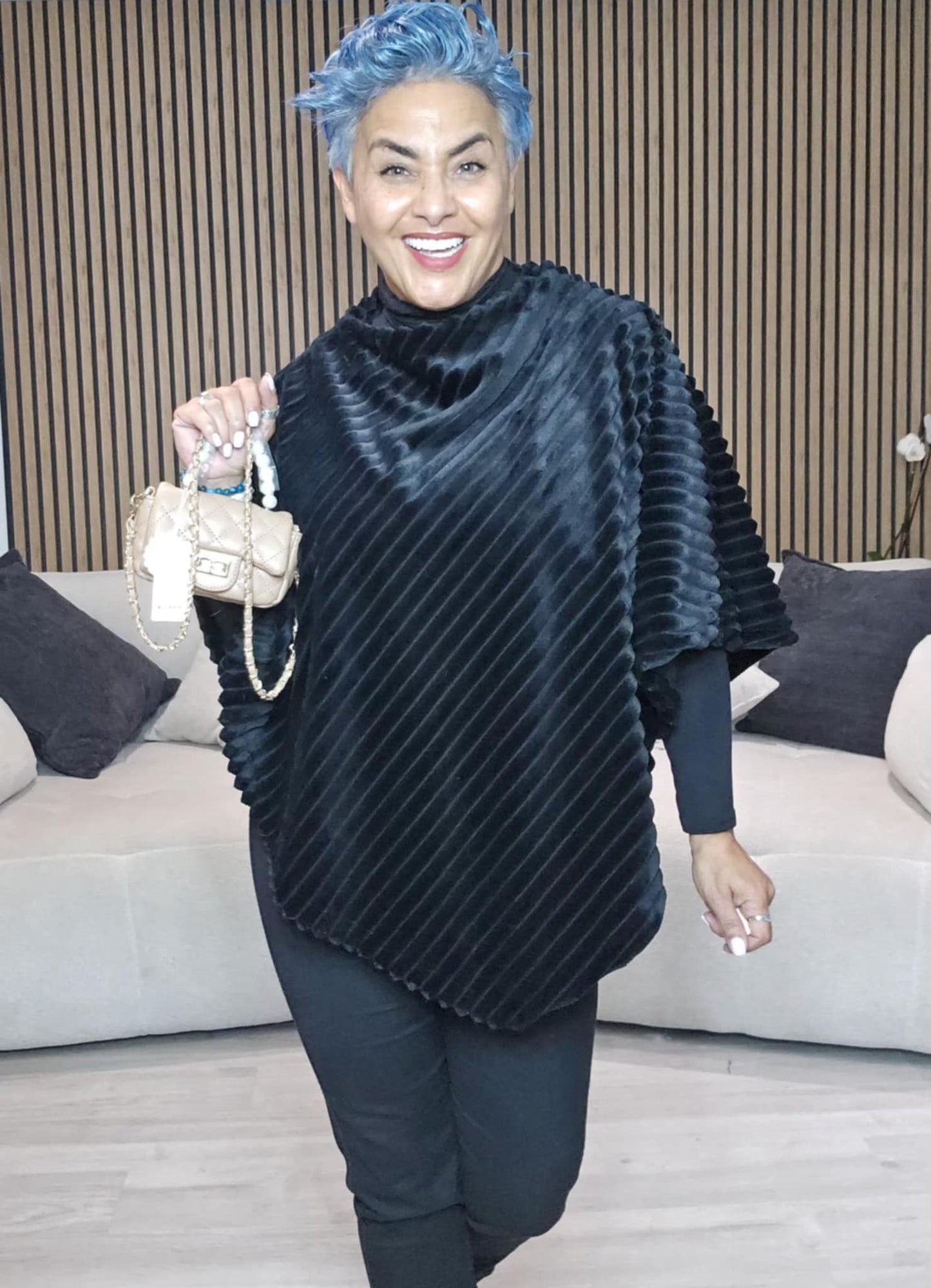 Poncho Noir